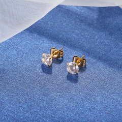 Brinco de Titânio Dourado Antialérgico com Zircônia (par)