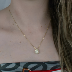 Colar Banhado a Ouro Gota com Micro Zircônias