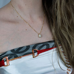 Colar Banhado a Ouro Gota com Micro Zircônias